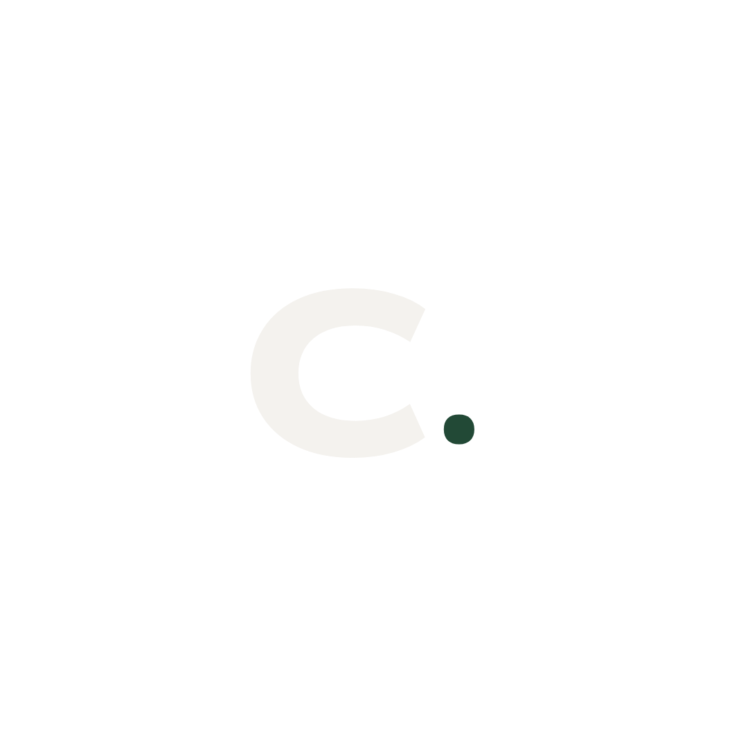 c logo blanca
